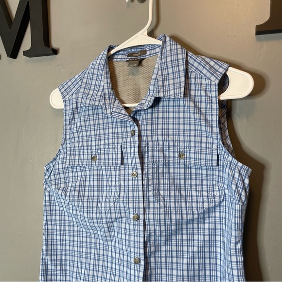 Eddie Bauer Blue Plaid Sleeveless Button Down Shirt size xs - Picture 2 of 7